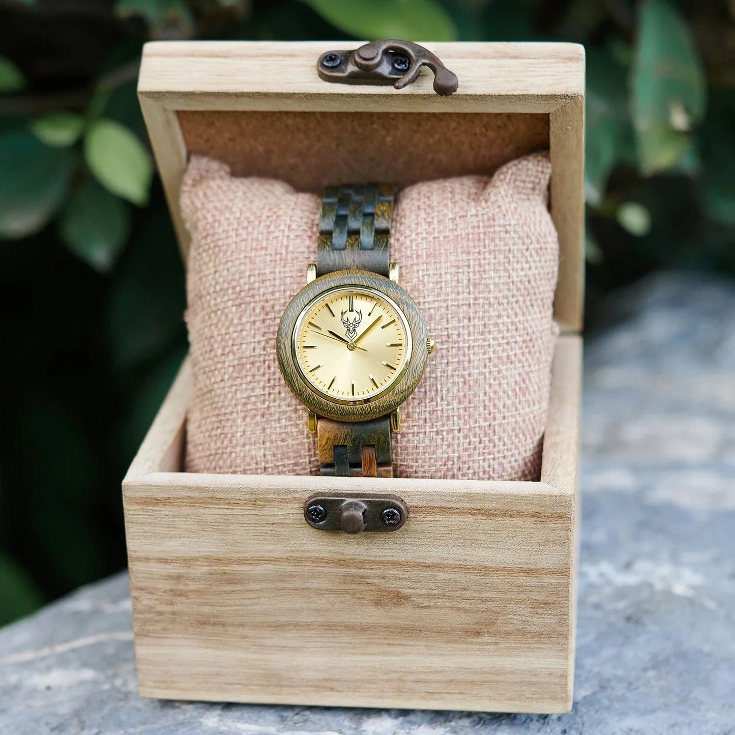 BUCK Women's Wooden Watch 2025 New Elegant Quartz Wristwatch for Ladies and Girl Natural Wood Timepiece Gift for Girlfriend